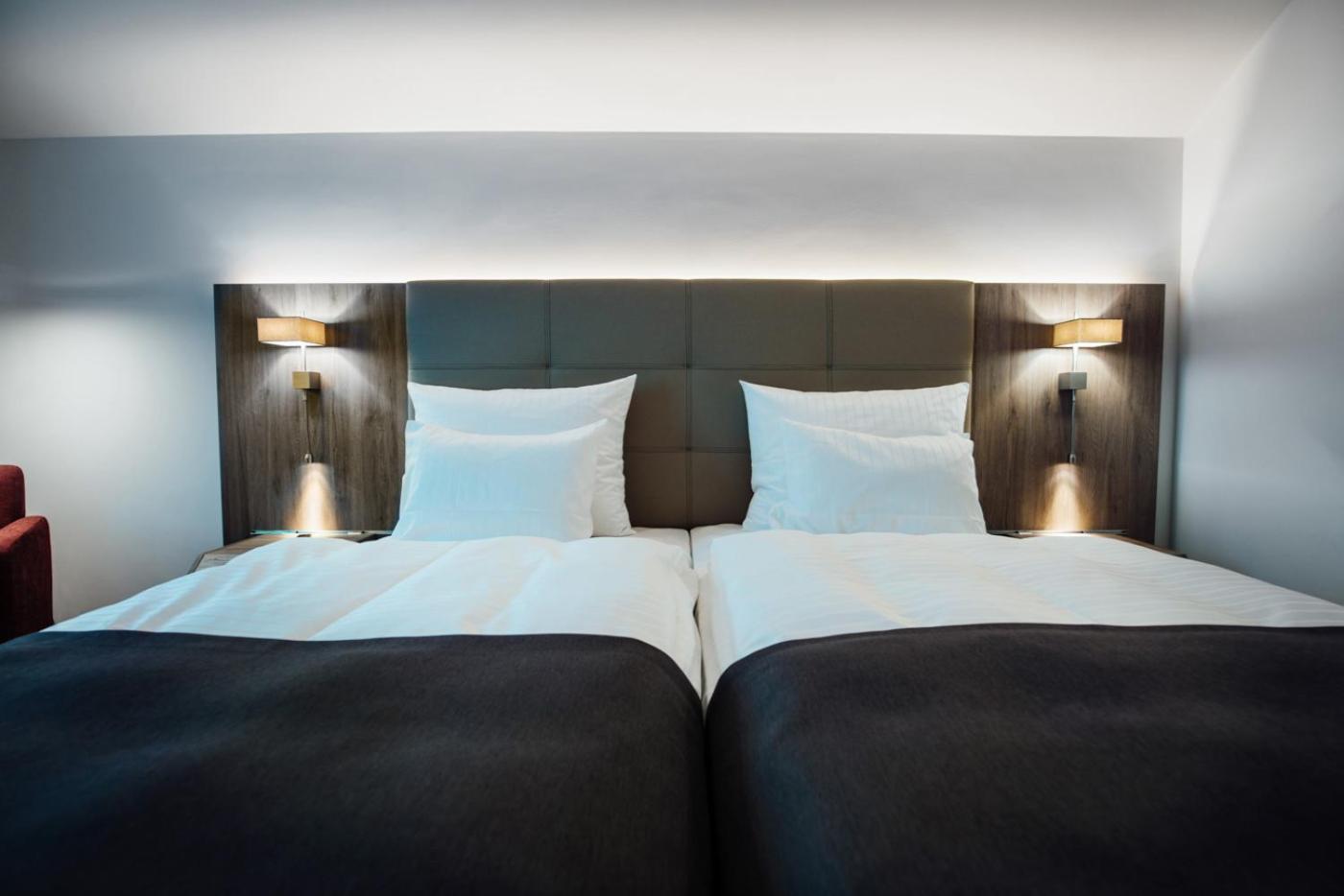 Hotel Schmachtendorf أوبيرهاوزين المظهر الخارجي الصورة